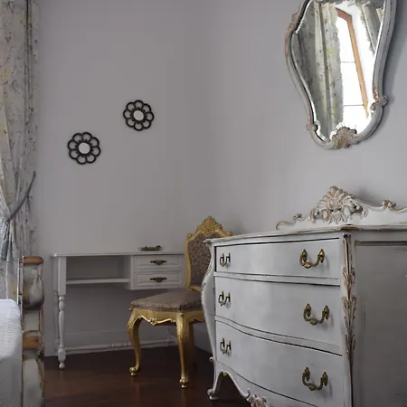 Casa Cinzia Bed & Breakfast 3*